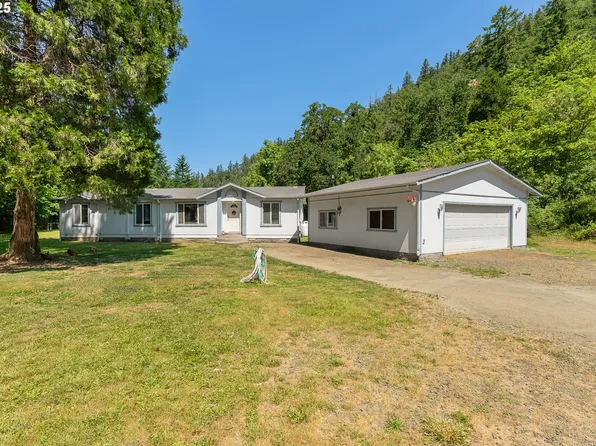 1921 State Highway 38, Drain, OR 97435