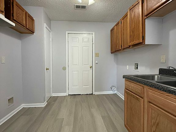 2nd image of 3431 Forrester Rd