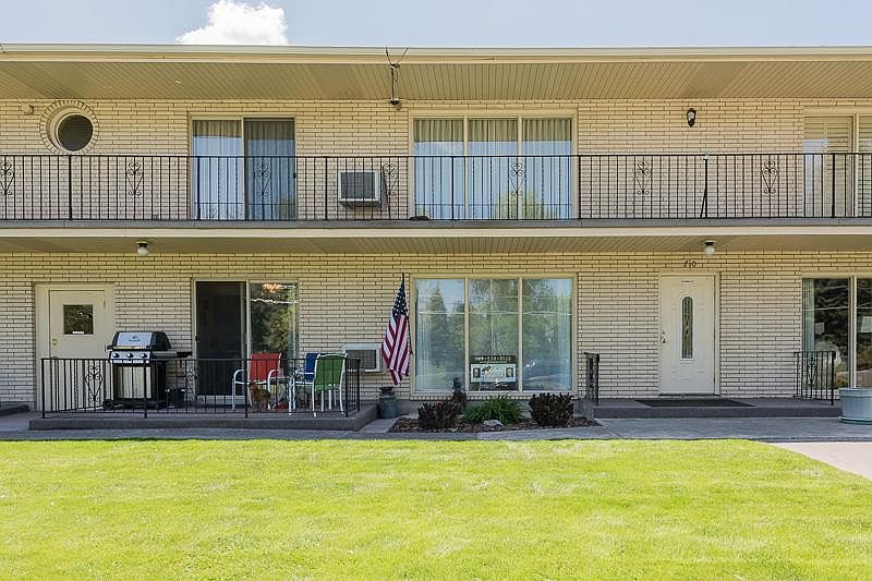 1st image of 710 E Elva St APT 3