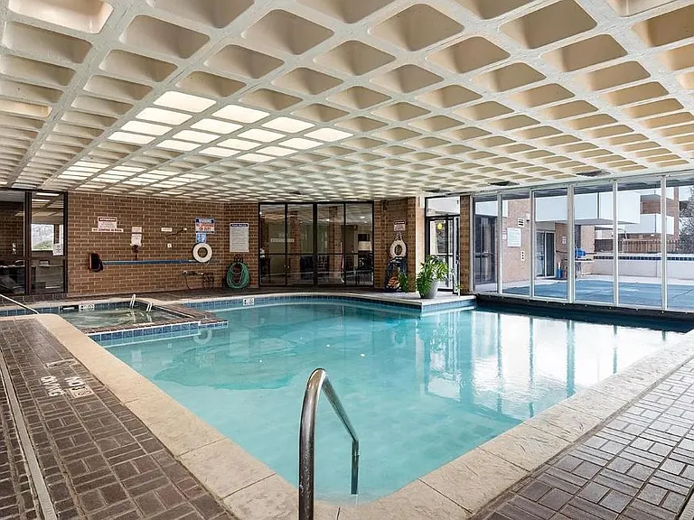 2835 S Monaco Pkwy #1-207 — Photo 23