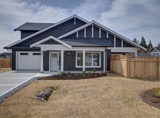 1051 Celia Cres, Gibsons, BC V0N1V7