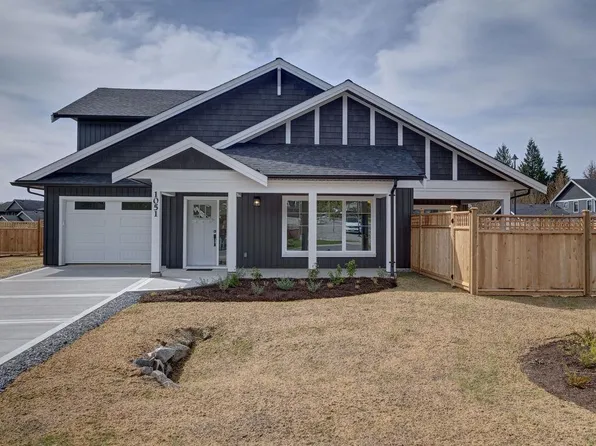 1051 Celia Cres, Gibsons, BC V0N 1V7