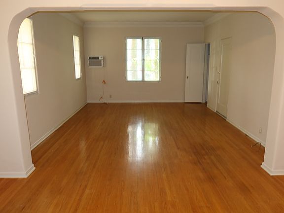 3rd image of 436 S Palm Dr #436