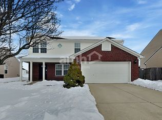 3525 Firethorn Dr, Whitestown, IN 46075