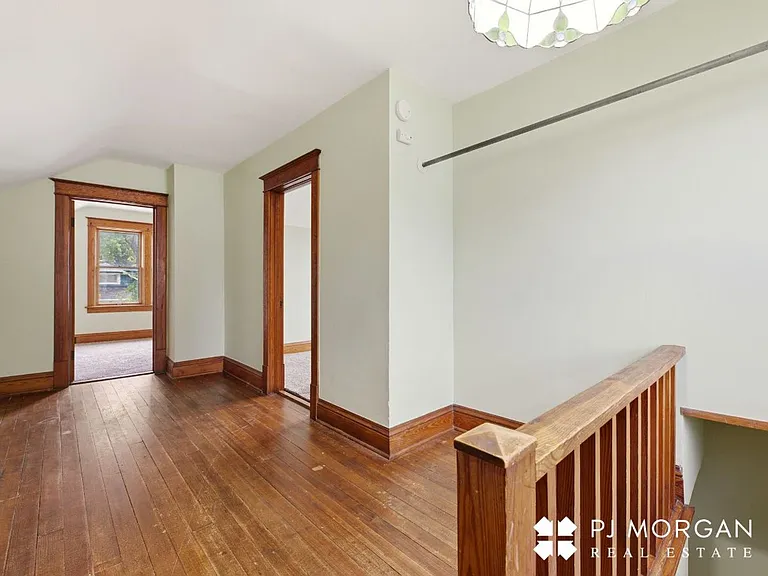 2222 S 6th St — Photo 8