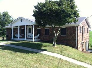 1201 Shadelawn Dr, Mt Sterling, KY 40353