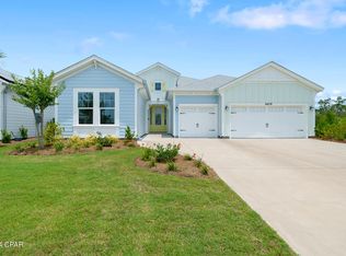 8470 Landshark Blvd, Panama City Beach, FL 32413