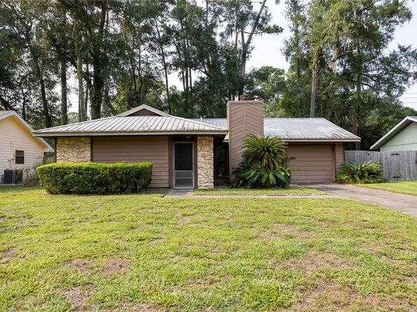 5328 NW 38th Pl, Gainesville, FL 32606