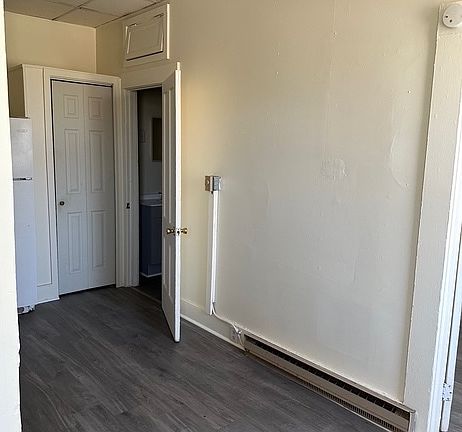 4th image of 418 Canal St APT 2