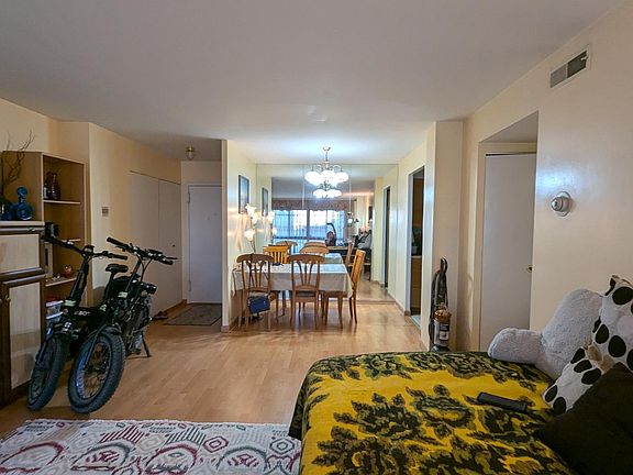 5th image of 7600 E Roosevelt Blvd #309