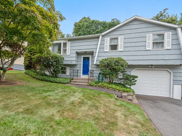160 Knob Hill Road, Meriden, CT 06451
