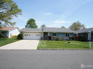 535 Ardmore Rd #A, Monroe Township, NJ 08831