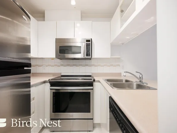 3638 Broadway W #309, Vancouver, BC V6R 2B7