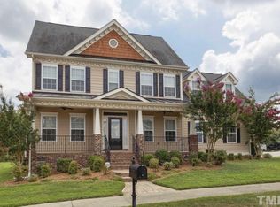 1121 Old Bramble Ln, Fuquay Varina, NC 27526
