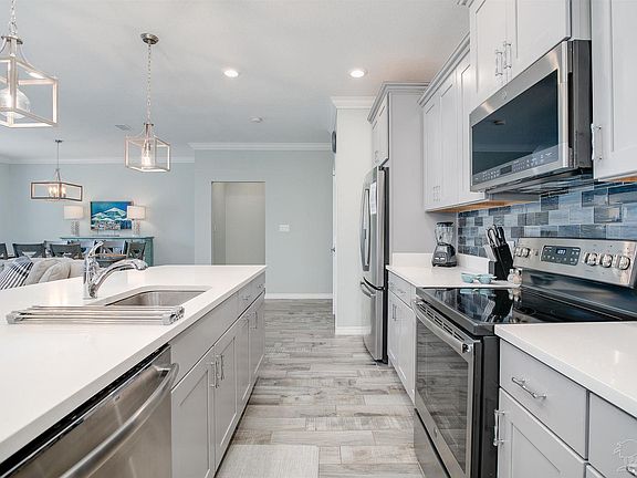 5th image of 6631 Carlinga Dr #6631