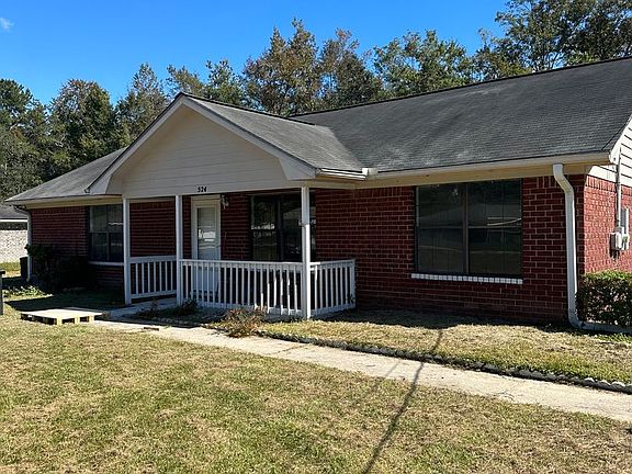 2nd image of 524 Cross Creek Dr