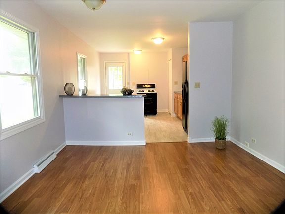 5th image of 1 Brucewood Ct