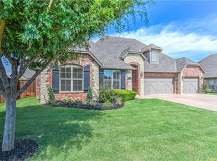 15513 Wood Creek Ln, Edmond, OK 73013