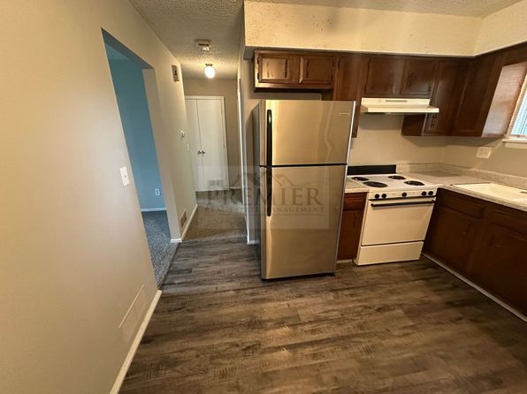 240 W Kump Ave #C