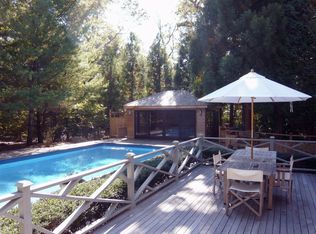 10 Whalerock Rd, East Hampton, NY 11937