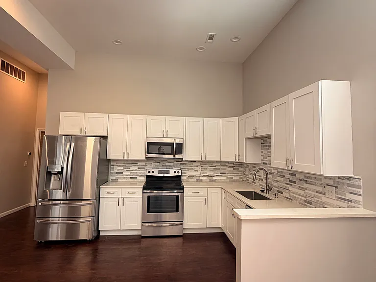 3246 Lorain Ave #101 — Photo 12