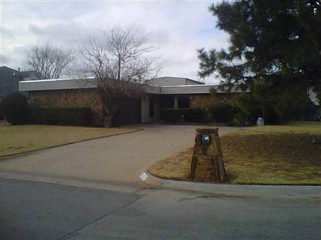 1st image of 9901 Trafalgar Dr