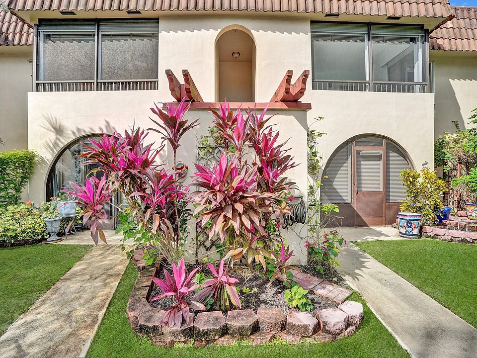 1st image of 3861 NW 84th Avenue #1C