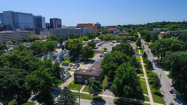 Great location close to downtown.
