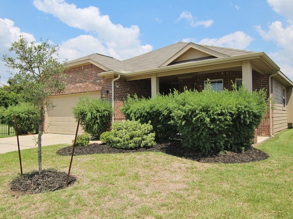 1st image of 1030 Cascadera Ct