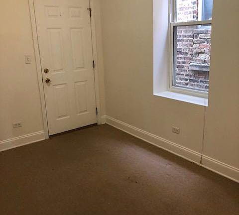 5th image of 1628 N Oakley Ave APT 3