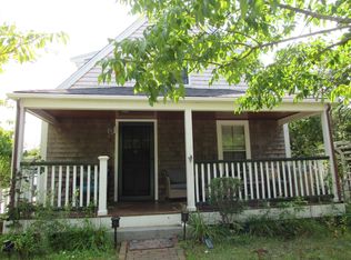 40 Essex Rd, Nantucket, MA 02554