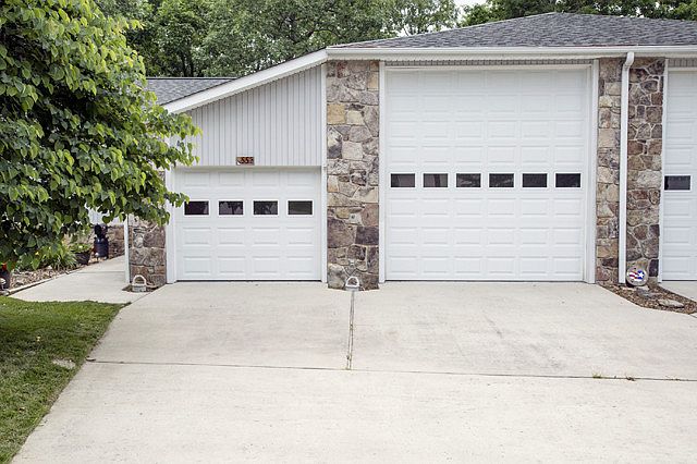 1st image of 55 Hickory Hollow Cir