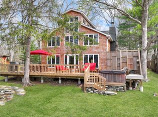120 Pine Ter, Milford, PA 18337