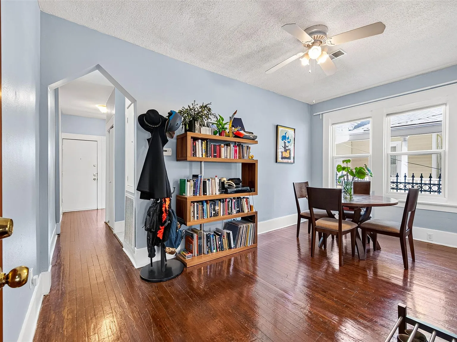 1 bed, 1.0 bath, 840 sqft, $1,550 — Photo 3