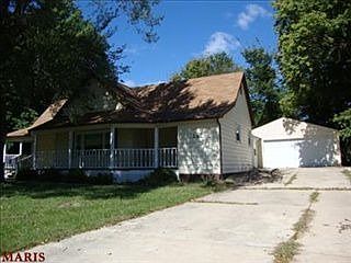 2nd image of 141 Campbell Ct