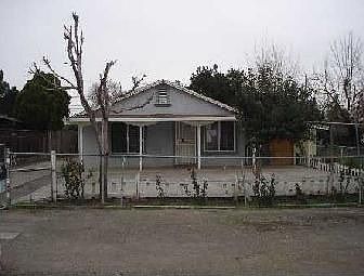 1st image of 2934 N Redwood Ave
