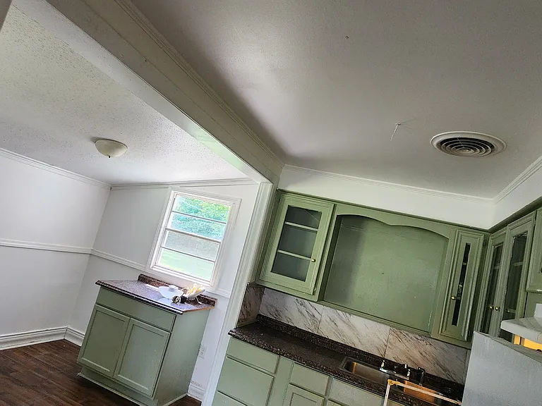 3547 Mission Dr — Photo 6