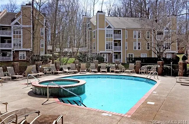 1 bed, 739 sqft, $1,525 — Photo 3