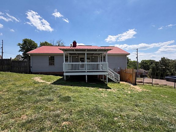 5th image of 1037 Shadowbrook Dr