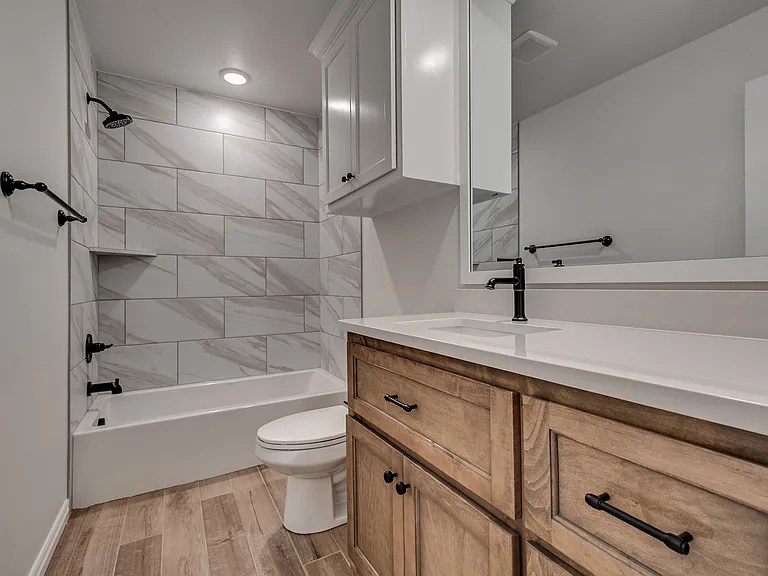 3241 Mangrove Dr — Photo 15