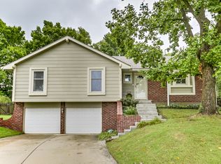 7108 NW South View Cv, Kansas City, MO 64152