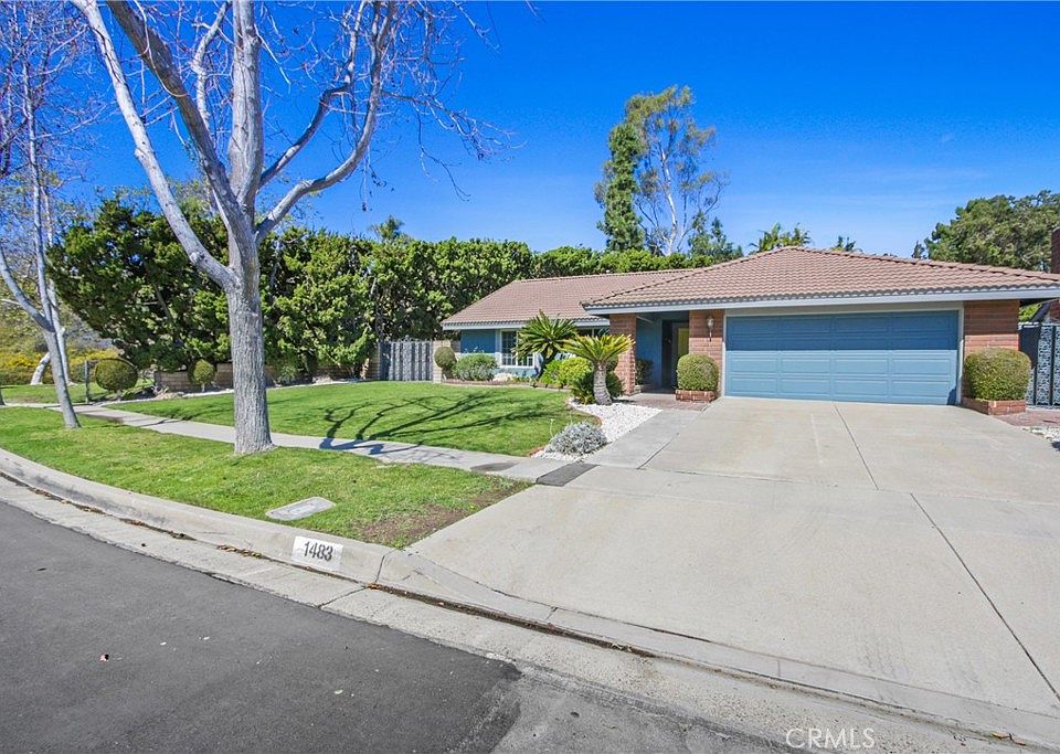 1st image of 1483 Paseo Grande