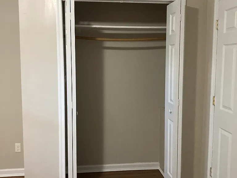 Bedroom Closet_08222025