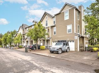3860 Summerlinn Dr, West Linn, OR 97068