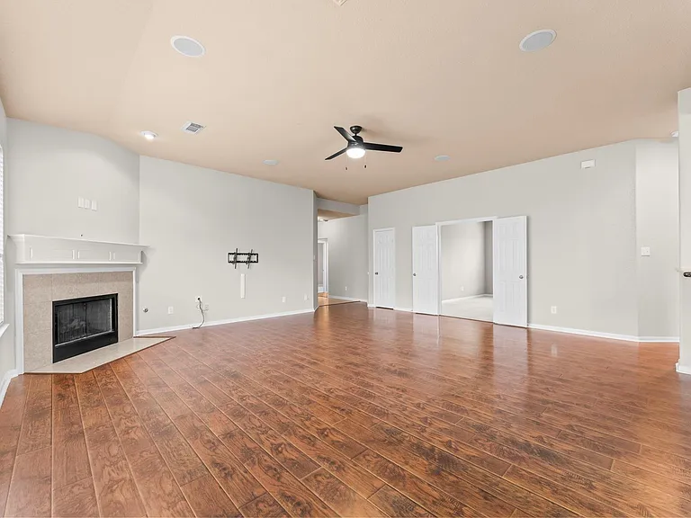 21127 Gladys Yoakum Dr — Photo 14