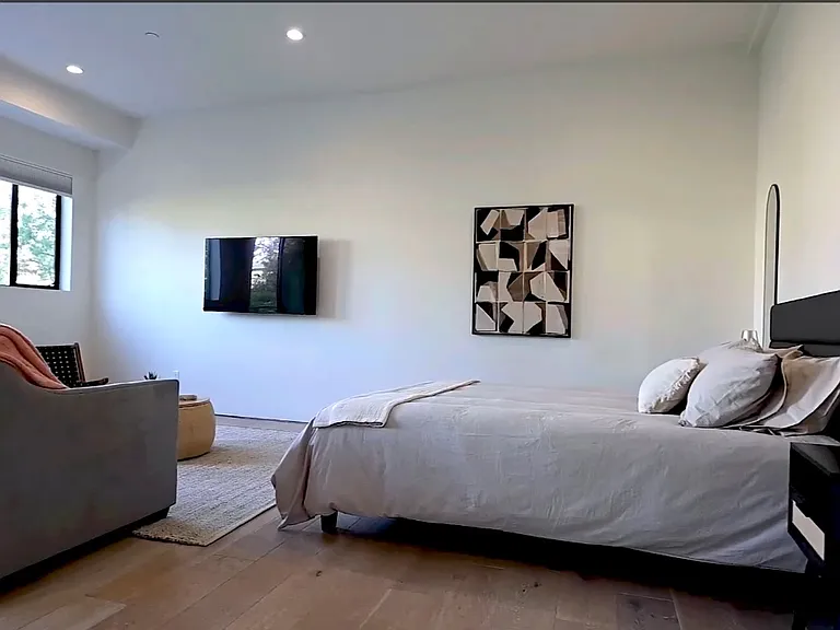3766 Brilliant Dr — Photo 14