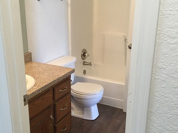 Master Bath in 1 car garage
