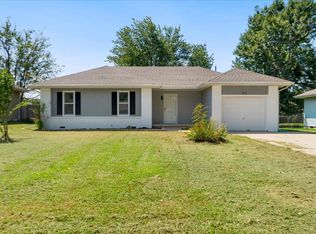 515 S Sunrise St, Strafford, MO 65757