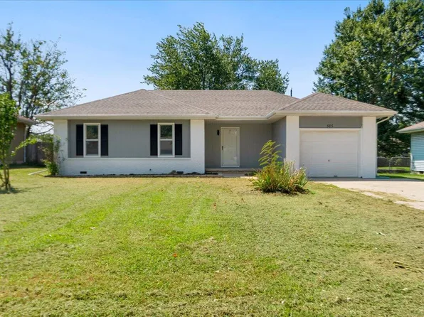 515 S Sunrise Street, Strafford, MO 65757