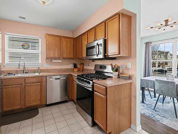 4th image of 34314 N Barberry Rd